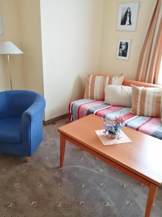 Apartmany Cesky Dvur Маріанські Лазні Екстер'єр фото