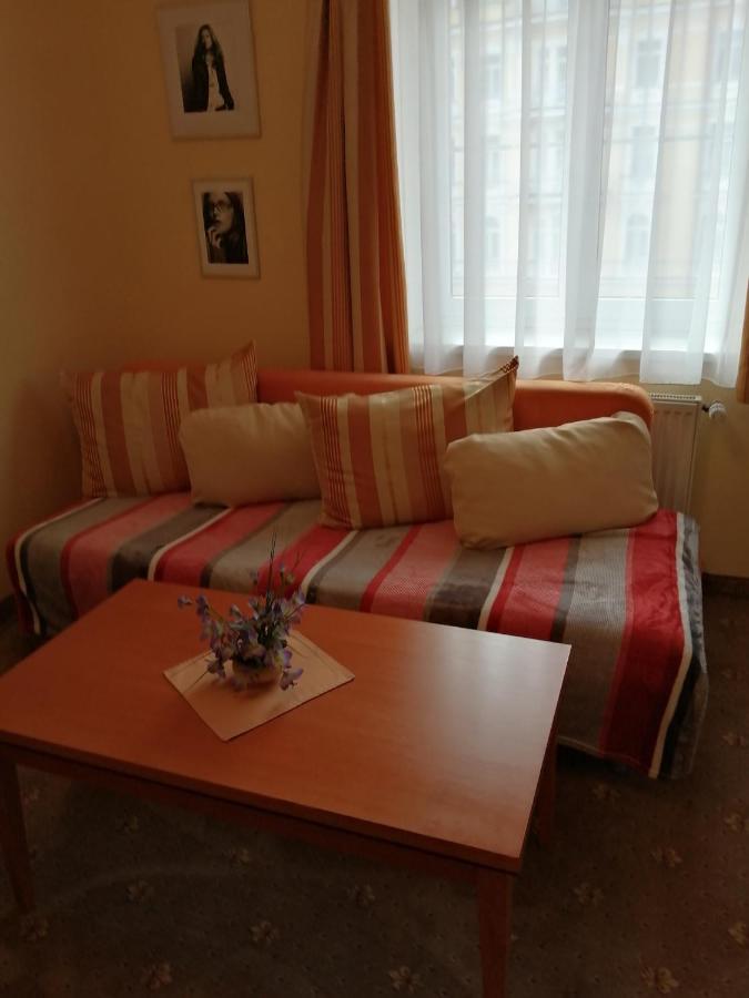Apartmany Cesky Dvur Маріанські Лазні Екстер'єр фото